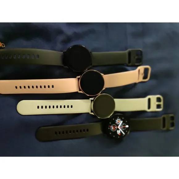 SOLD—-Samsung Watches for sale - 22 pieces - Picture 11 of 11